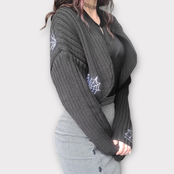 Disturbia Catch Feelings Embroidered Knit Bolero Size S - Picture 8 of 12